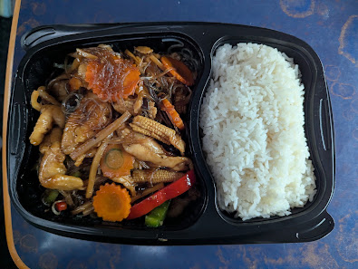 Thaivagn Öna Takeaway · Bilder 5